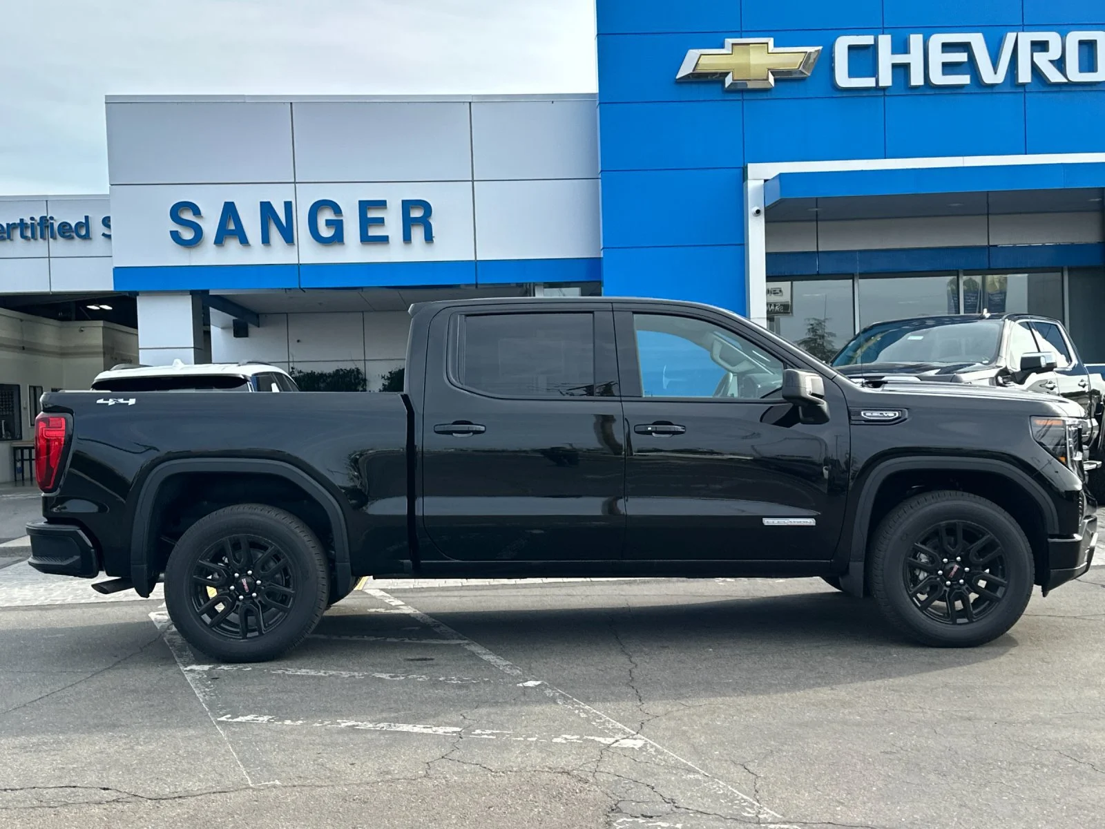 New 2026 Onyx Black GMC Denali Ultimate image 3
