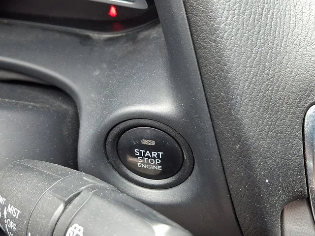Used 2014 Blue Mazda s Grand Touring image 26