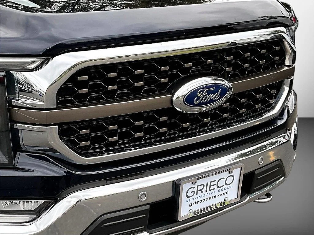 Used 2022 Antimatter Blue Metallic Ford King Ranch image 36