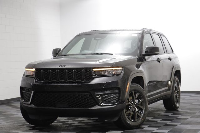2024 Jeep Grand Cherokee Altitude