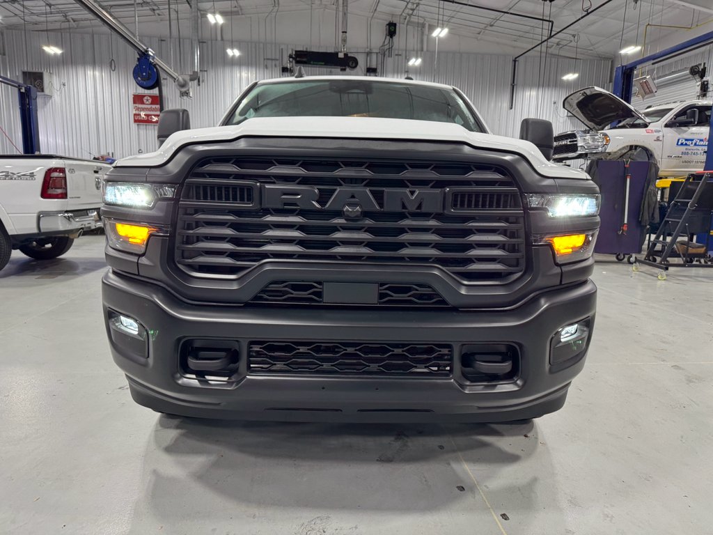 2025 RAM 2500 Tradesman - Photo 9