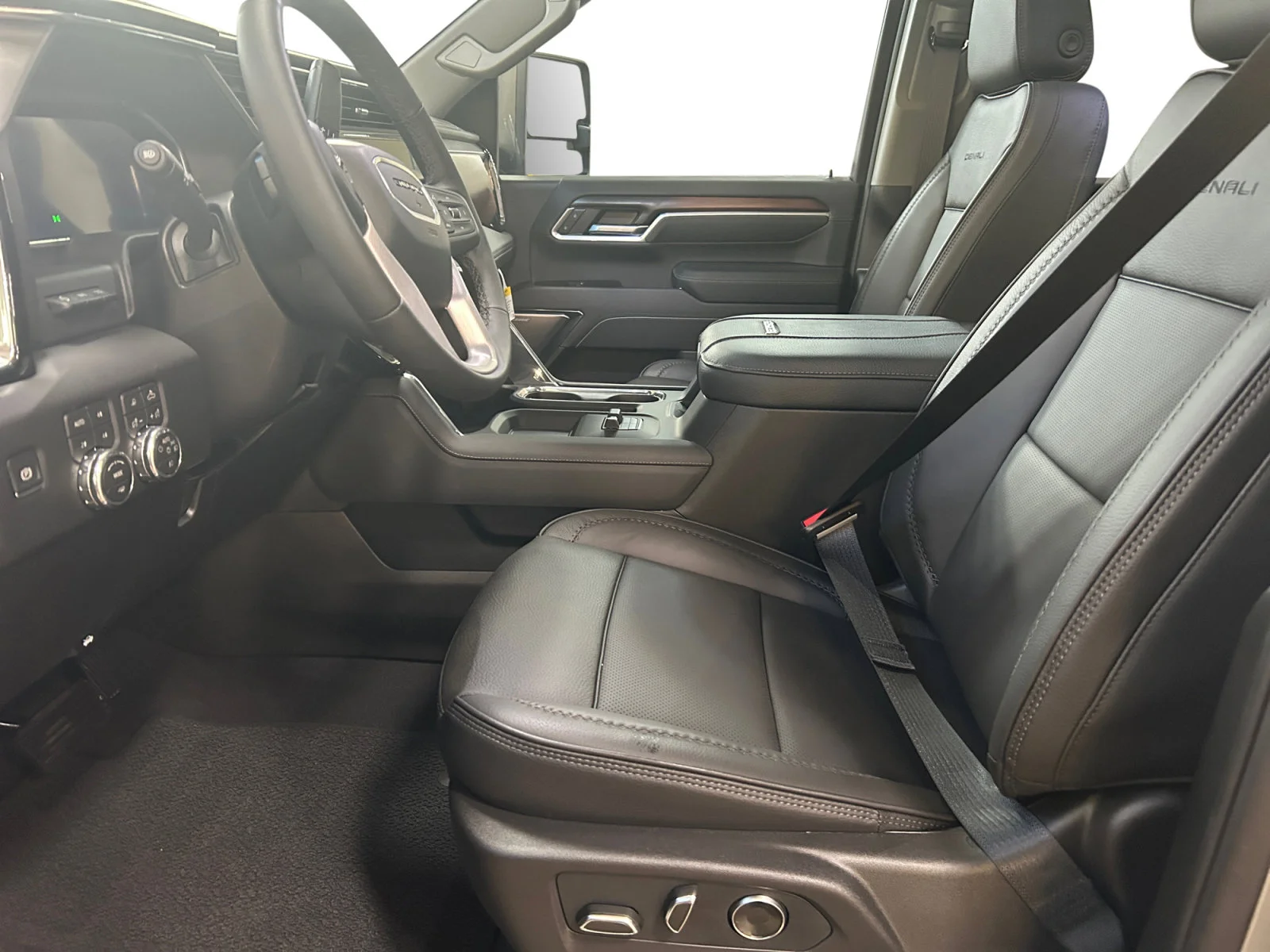 New 2026 Sterling Metallic GMC Denali image 14