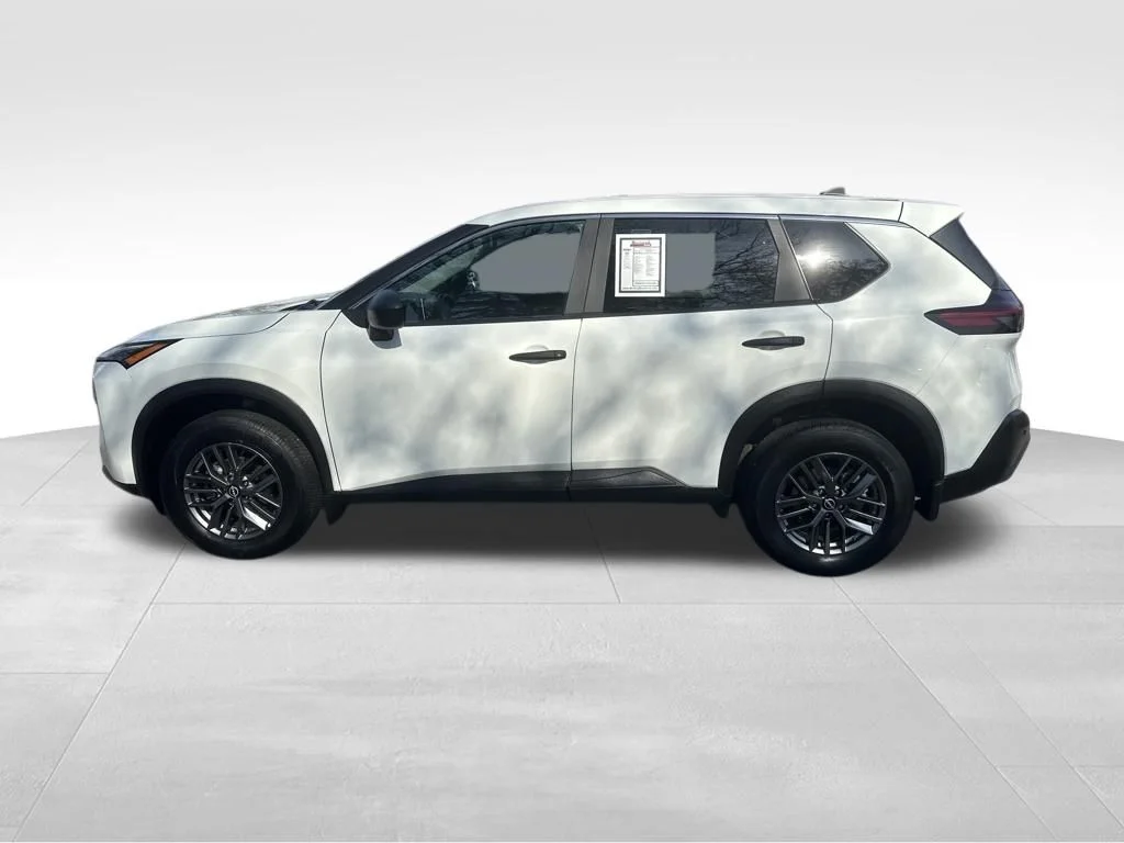2023 Nissan Rogue S - Photo 7