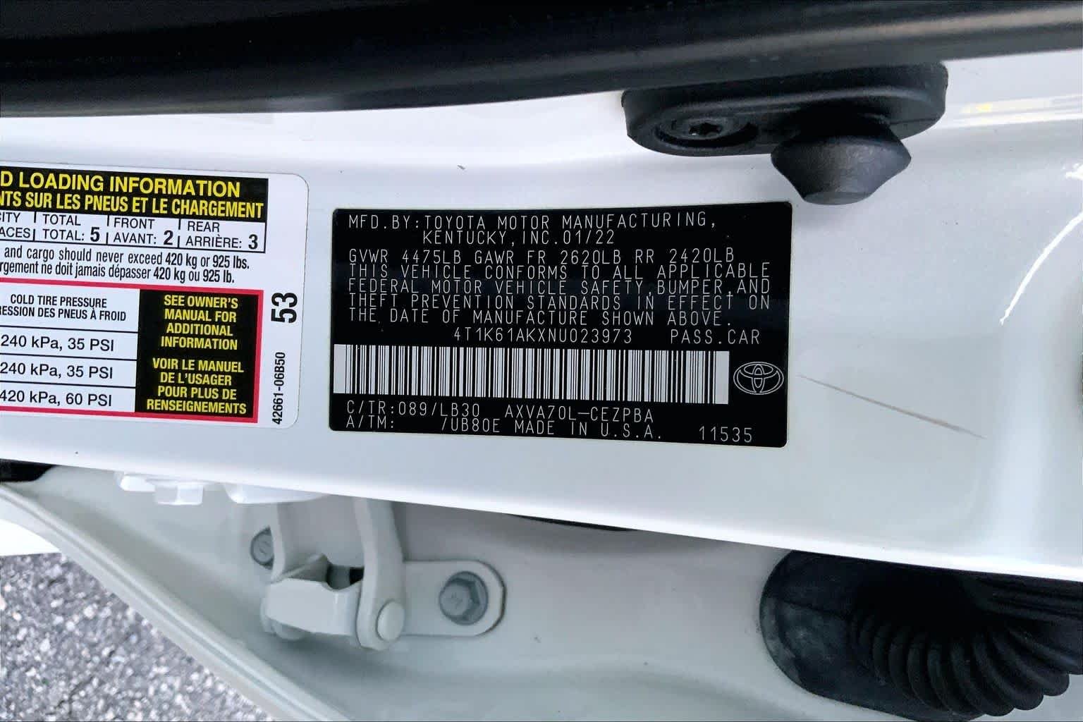 Used 2022 Wind Chill Pearl Toyota XSE image 29