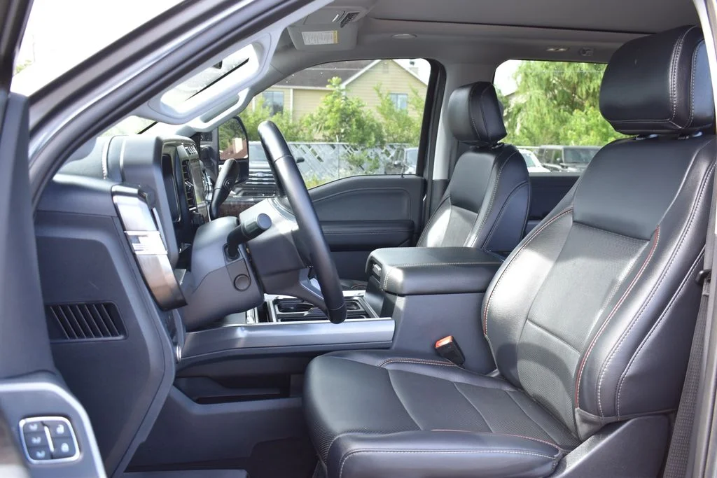 Used 2024 Gray Metallic Ford Lariat image 7