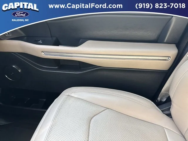 Used 2024 Black Ford Limited image 29