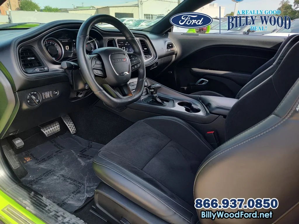 Used 2023 Sublime Clearcoat Metallic Dodge R/T Scat Pack image 19