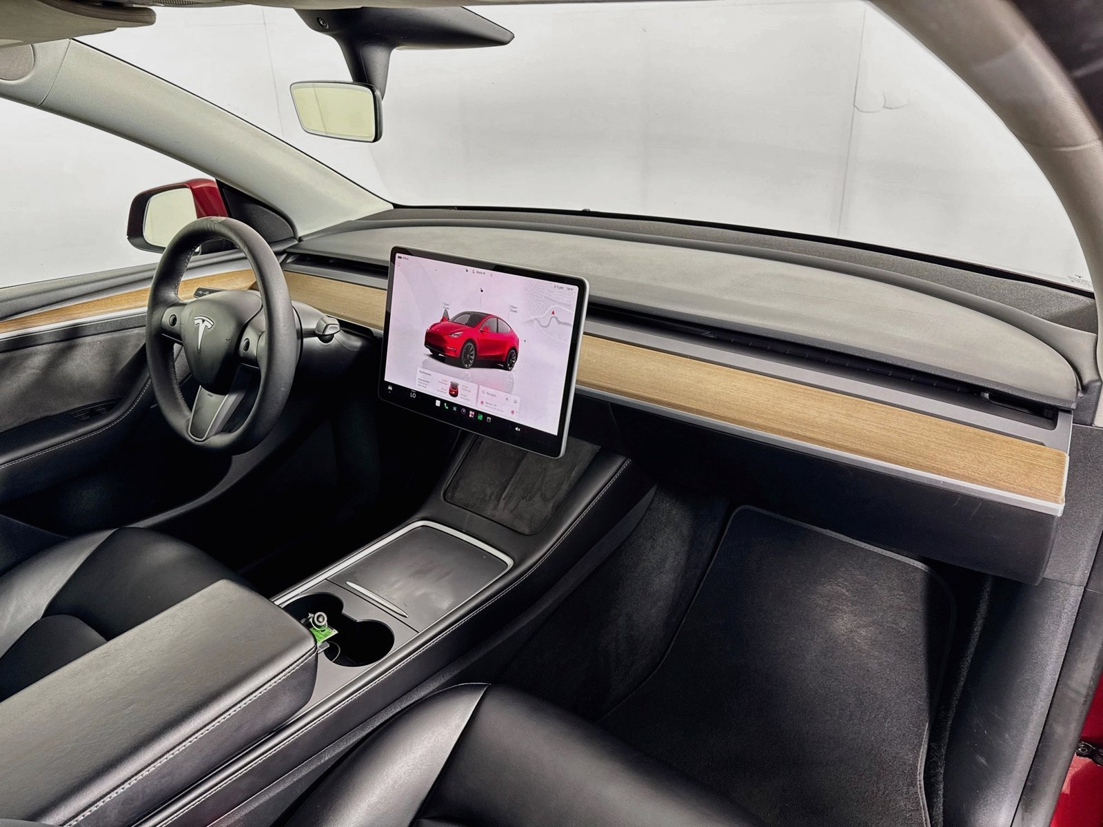 Used 2023 Red Tesla Long Range image 27