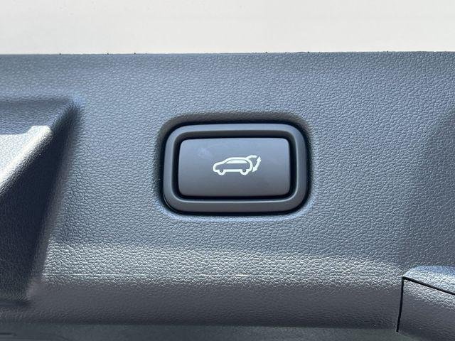 New 2026 Silver Hyundai SEL Plus FWD image 35