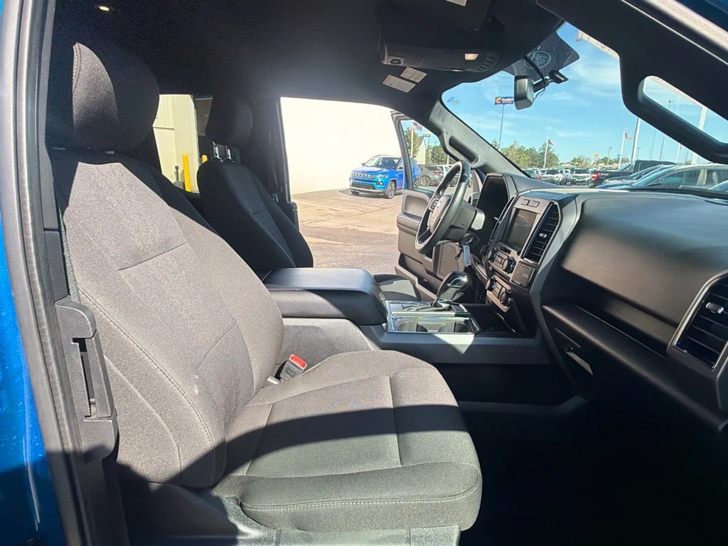 Used 2018 Lightning Blue Ford XLT image 42
