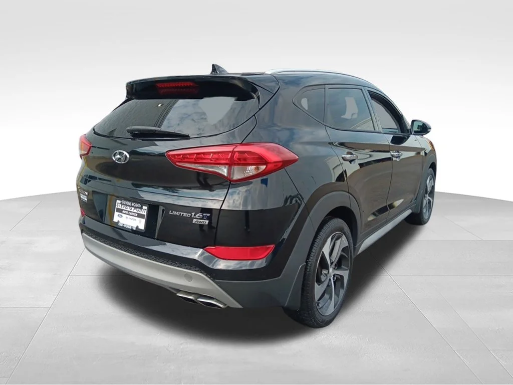 Used 2018 Black Noir Pearl Hyundai Limited image 7