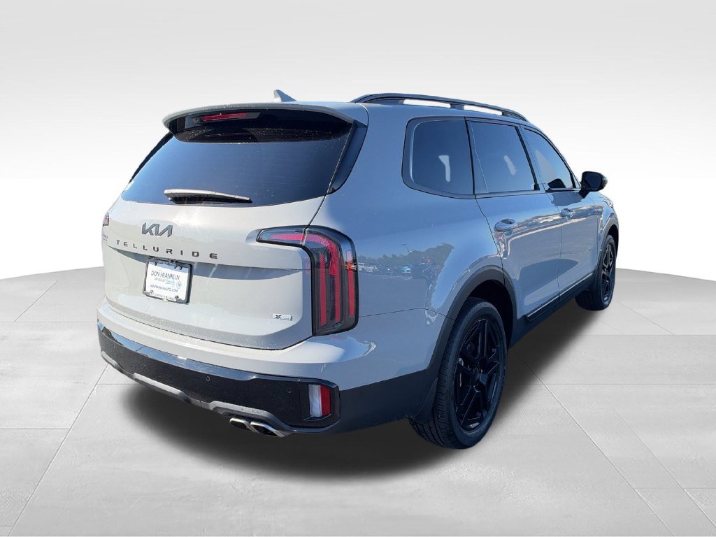 Used 2025 Gray Kia SX-Prestige X-Line image 5