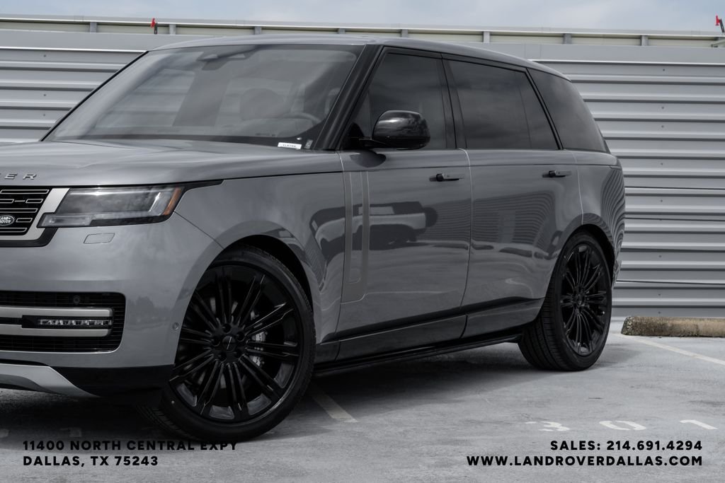 2026 Land Rover Range Rover SE - Photo 4
