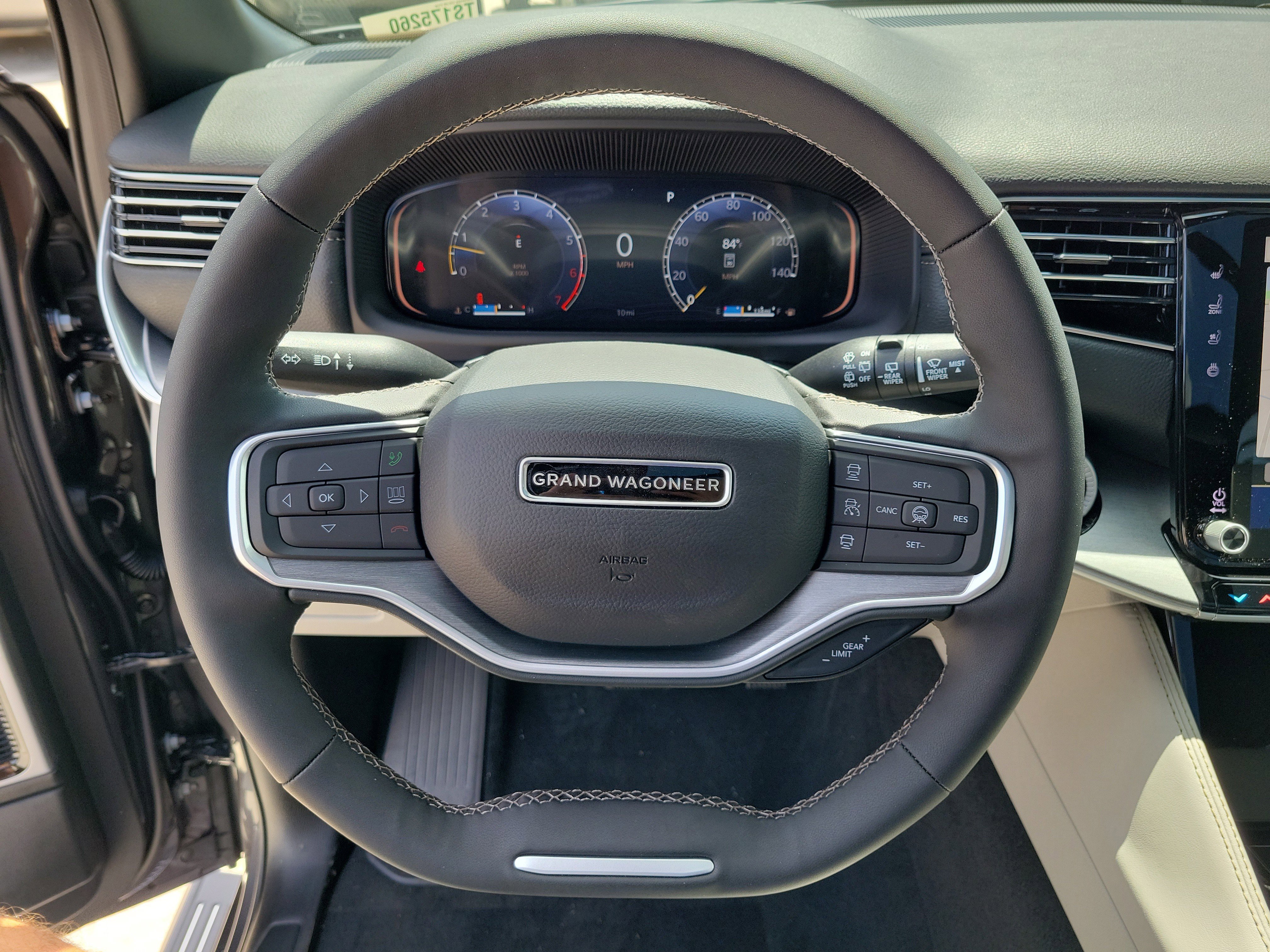 New 2026 Baltic-Gray Metallic Clear-Coat Exterior Paint Jeep Limited Altitude image 19