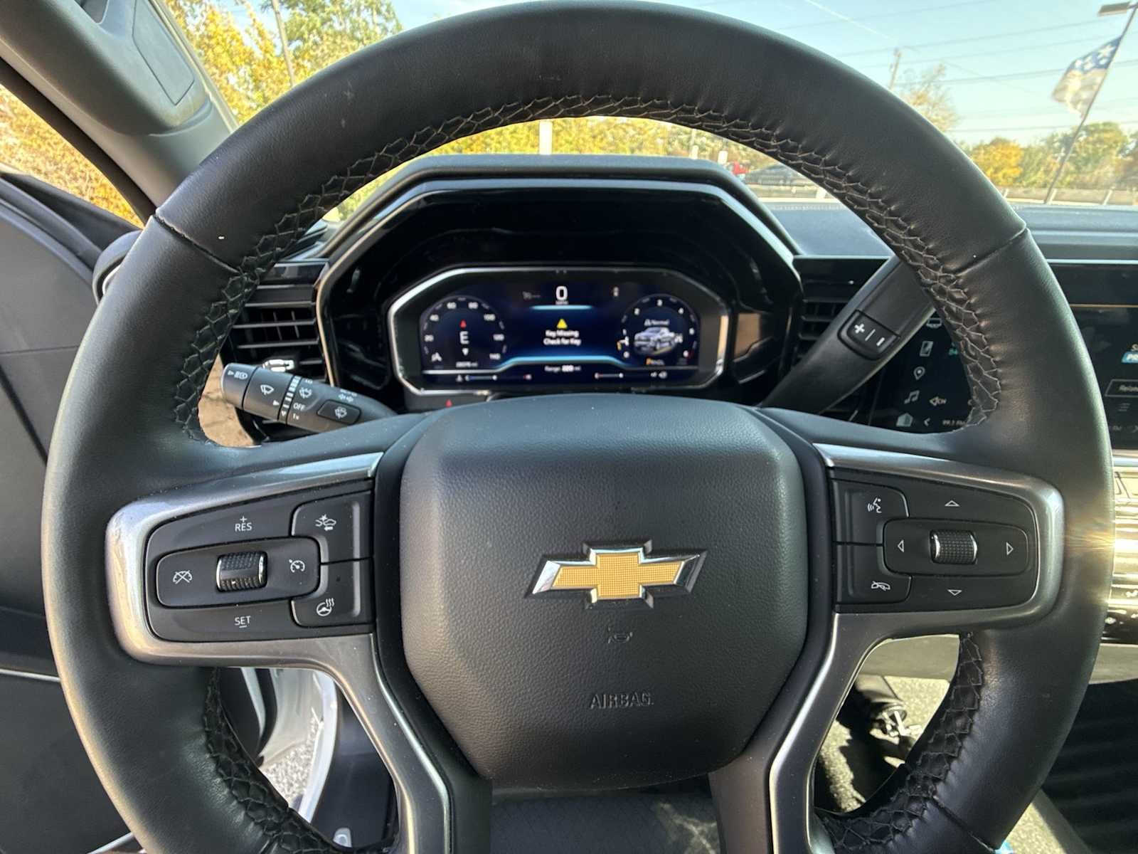 2024 Chevrolet Silverado 1500 LT - Photo 11