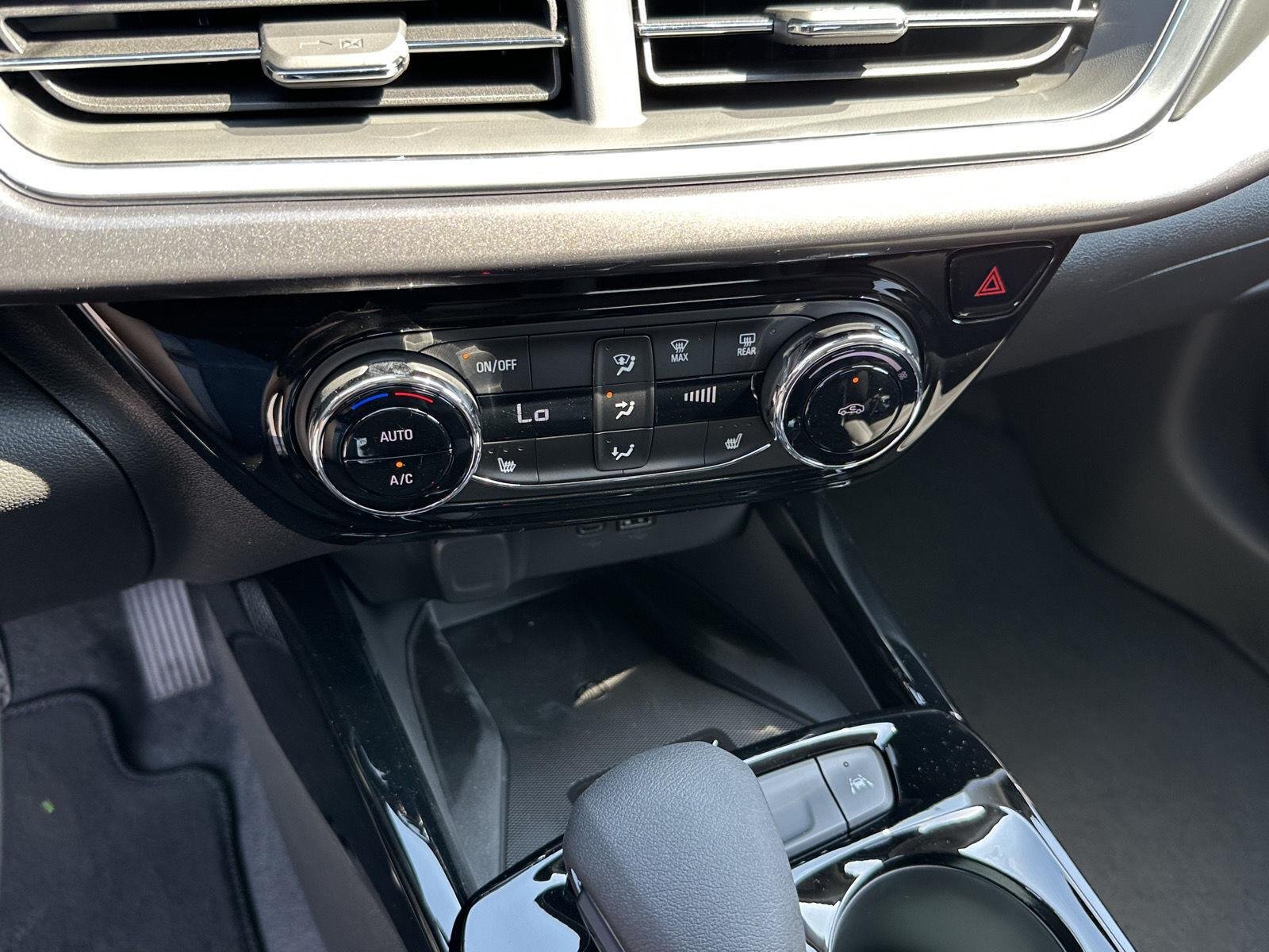 2026 Chevrolet Trax Activ - Photo 34