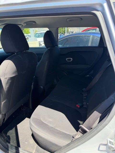 Used 2014 Bright Silver Kia Base image 7