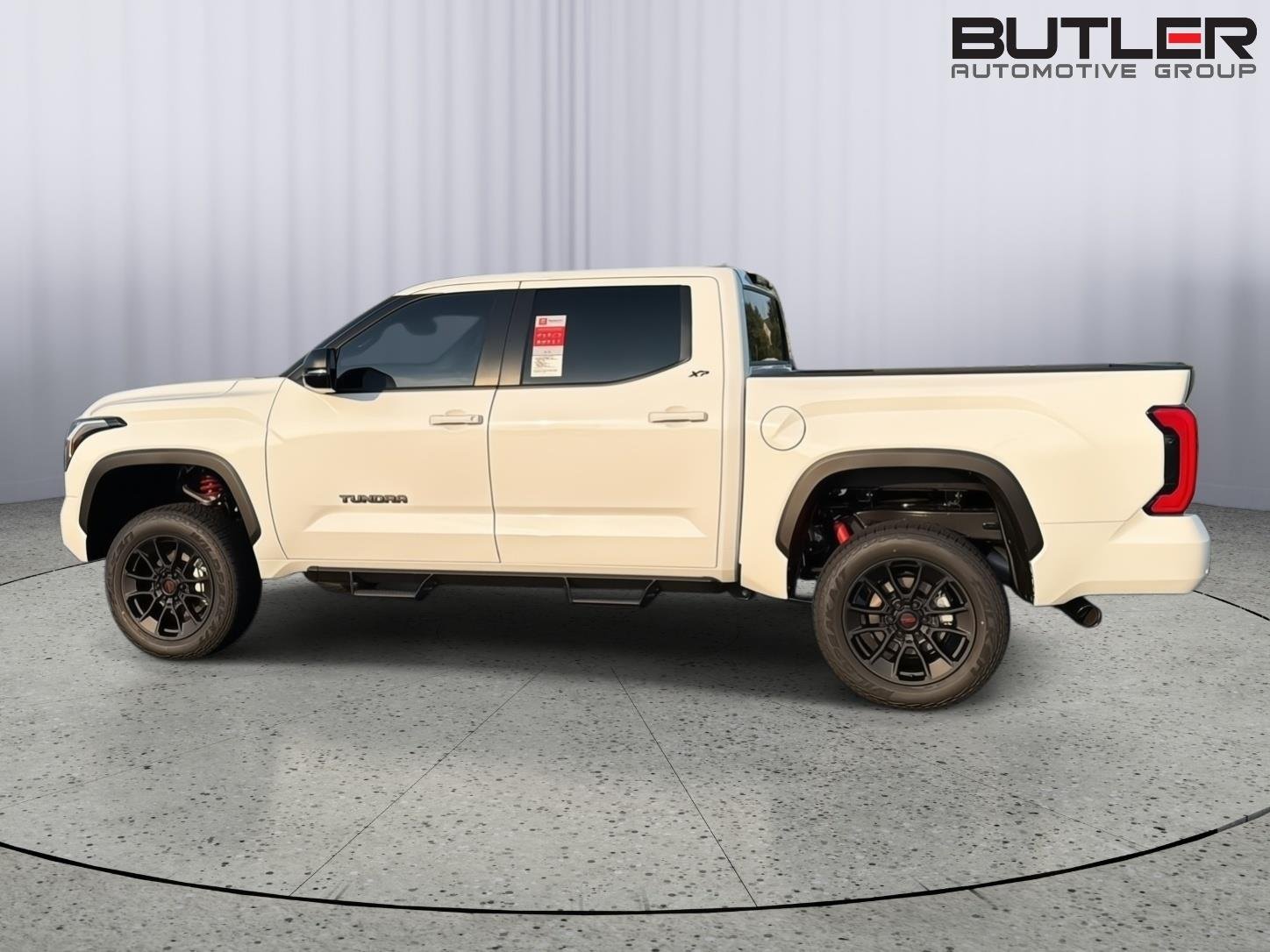 New 2026 Ice Cap Toyota SR5 image 3