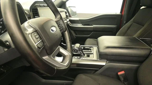 Used 2023 Red Ford XLT image 20