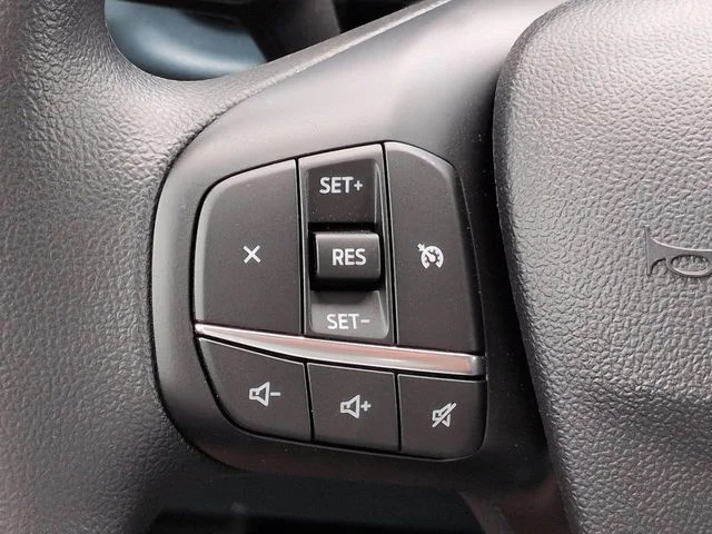 New 2026 Oxford White Ford XL image 23