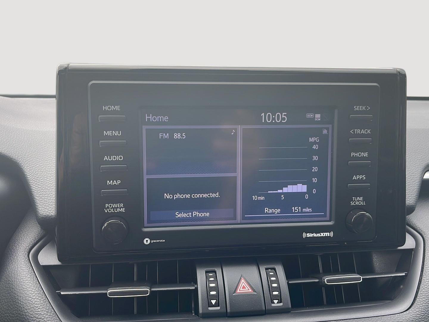 Used 2020 Midnight Black Metallic Toyota XLE Premium image 26