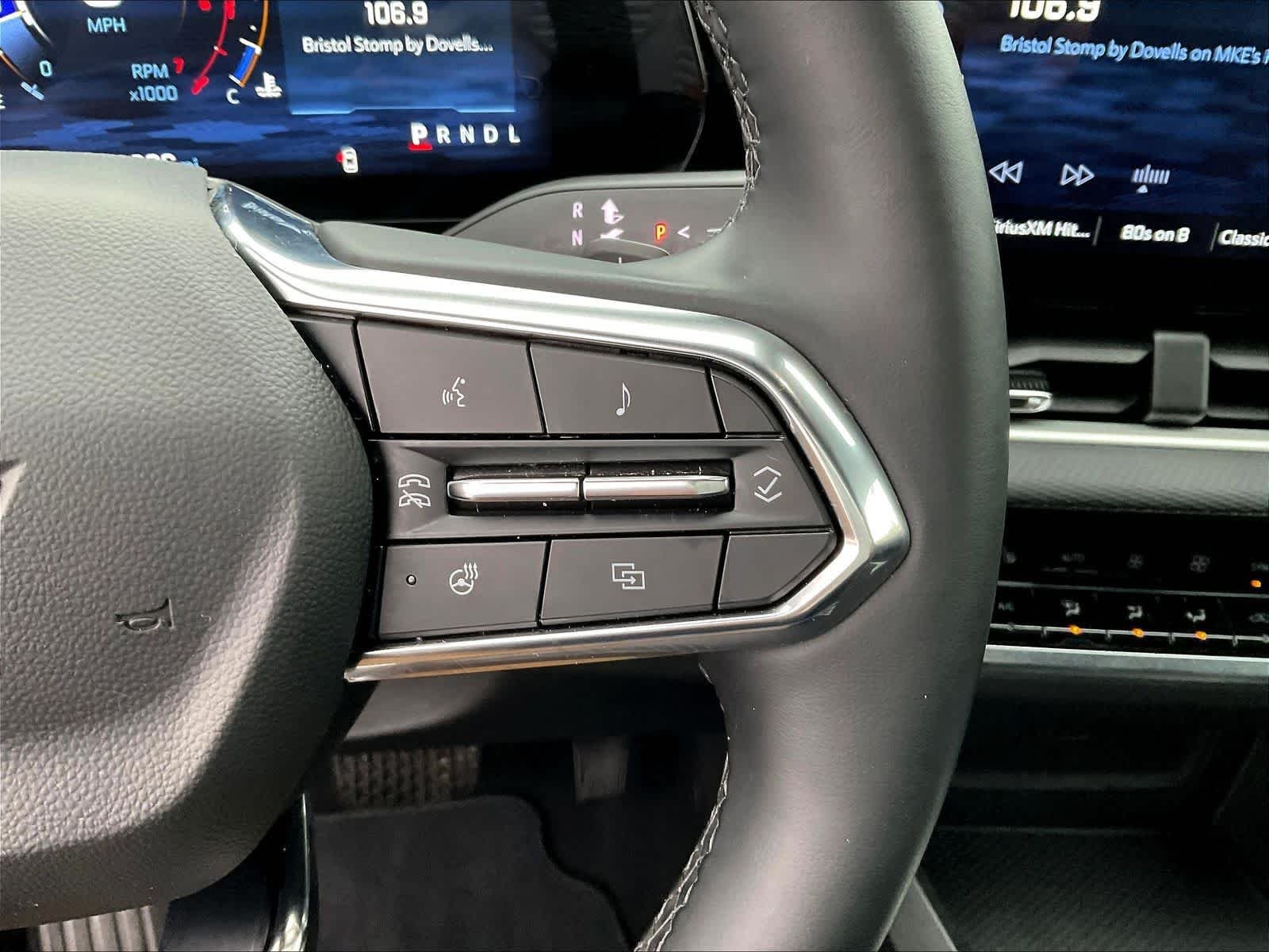 2025 Chevrolet Equinox LT - Photo 14
