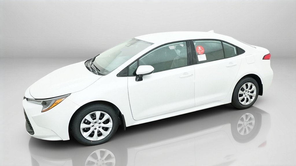 New 2027 Wind Chill Pearl Toyota LE image 3