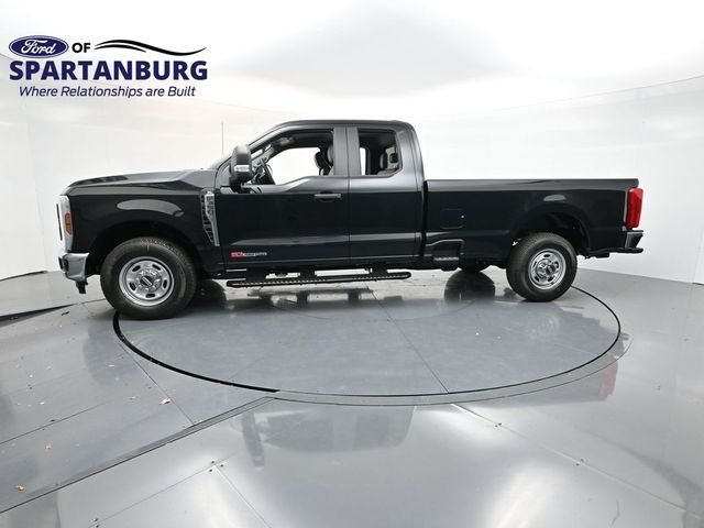 Used 2026 Black Ford XL image 4