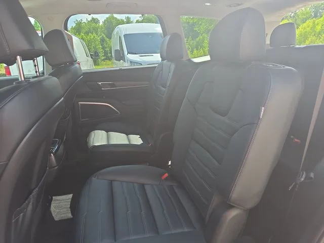 Used 2024 Black Kia SX-Prestige image 16