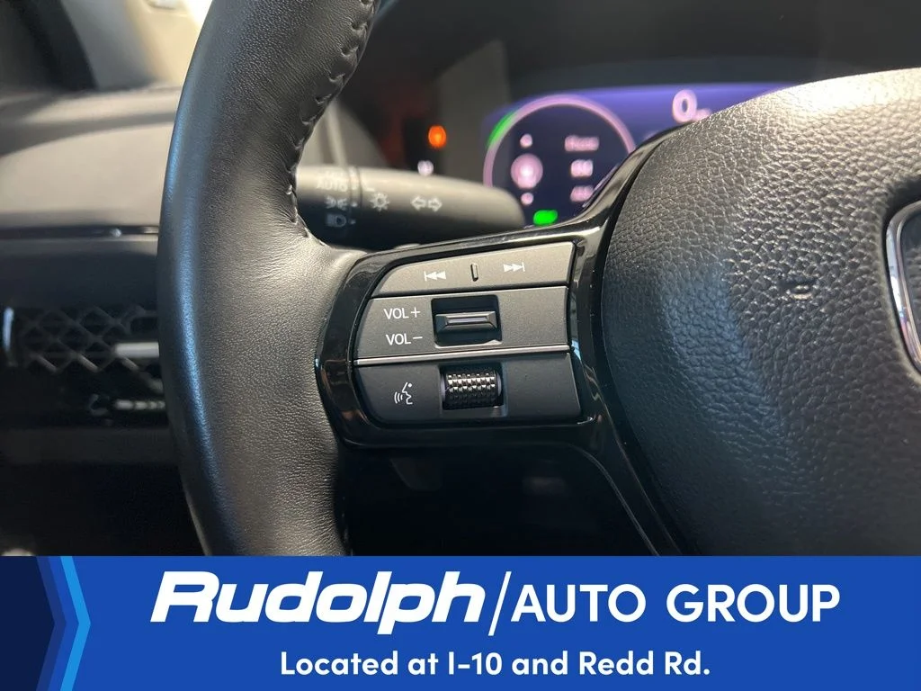 Used 2024 Gray Honda Touring image 31
