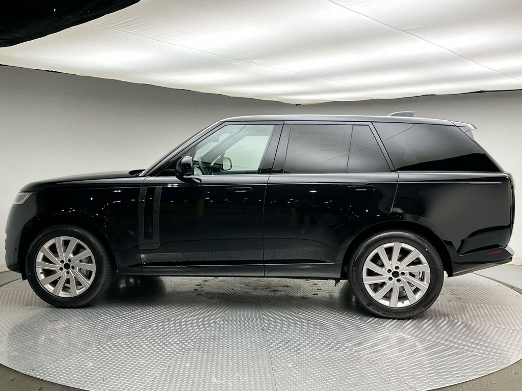 New 2026 Santorini Black Land Rover SE image 10