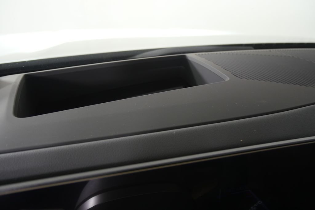 New 2027 Black Sapphire Metallic BMW 530i image 18