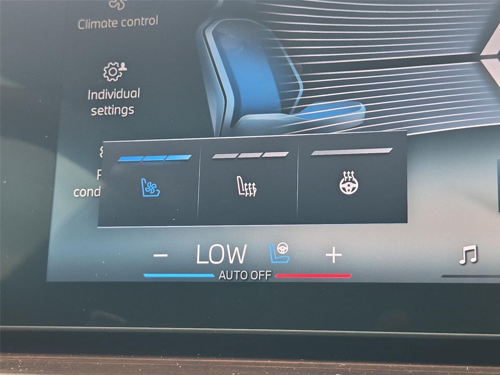 New 2026 Alpine White BMW xDrive50e image 29