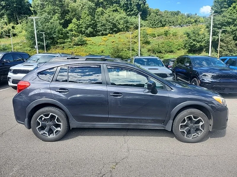 Used 2014 Gray Subaru 2.0i Limited image 5