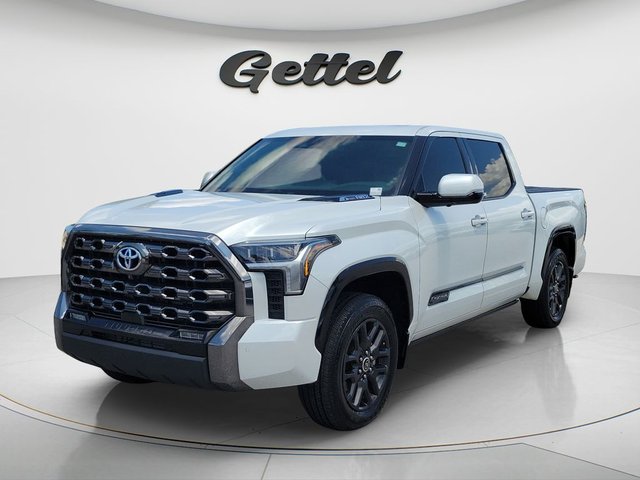 2022 Toyota Tundra Hybrid Platinum