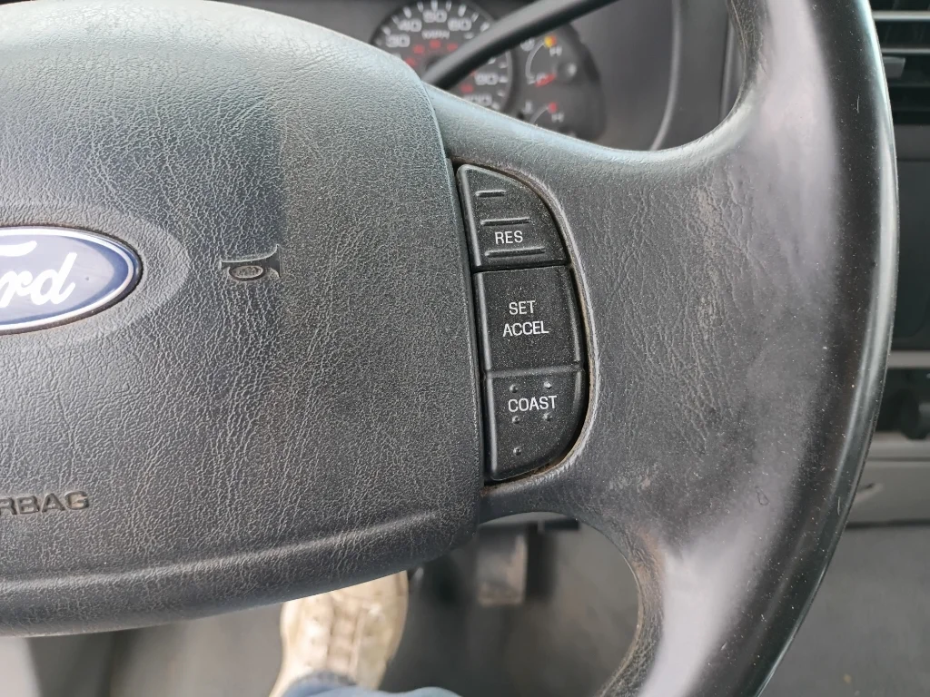 Used 2006 Oxford White Clearcoat Ford XLT image 29