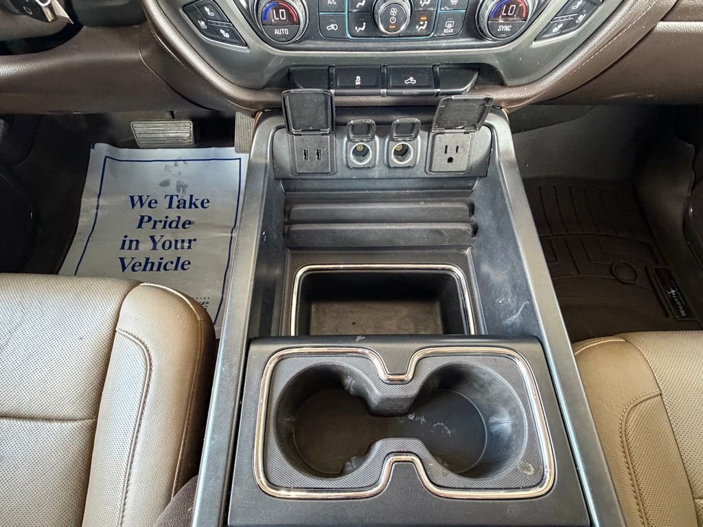 Used 2018 White Chevrolet LTZ image 25
