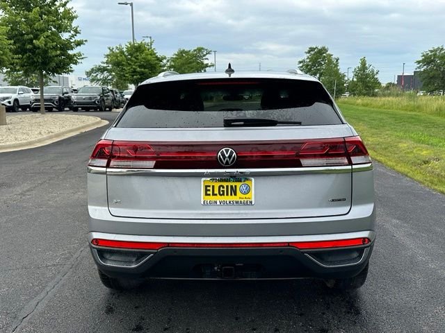 New 2026 Silver Mist Metallic Volkswagen 2.0T SE w/Technology image 5