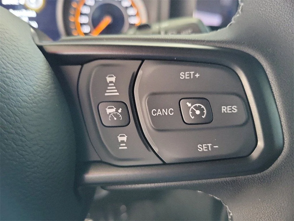 2025 Jeep Wrangler 4-Door Rubicon - Photo 6