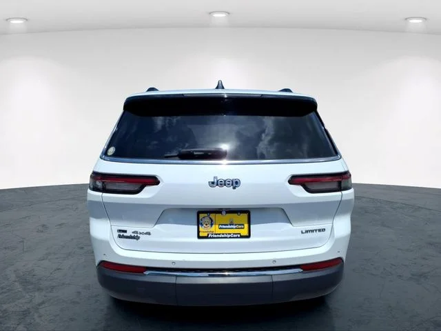 Used 2022 White Jeep Limited image 7