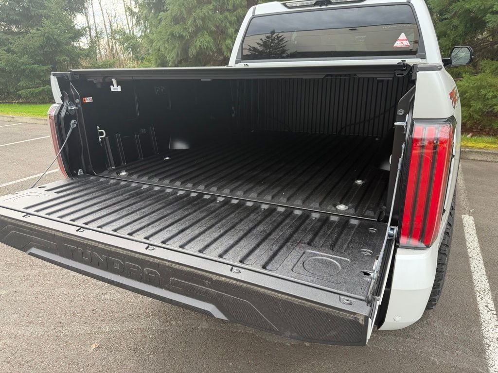 2026 Toyota Tundra Limited - Photo 16
