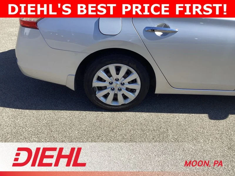 Used 2013 Silver Nissan SV image 26