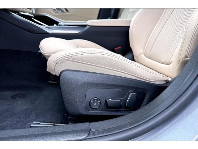 New 2026 Skyscraper Grey Metallic BMW 330i xDrive image 25