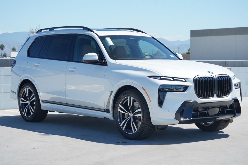 New 2027 Mineral White Metallic BMW xDrive40i image 3