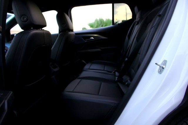 2025 Chevrolet Equinox EV 1LT - Photo 18