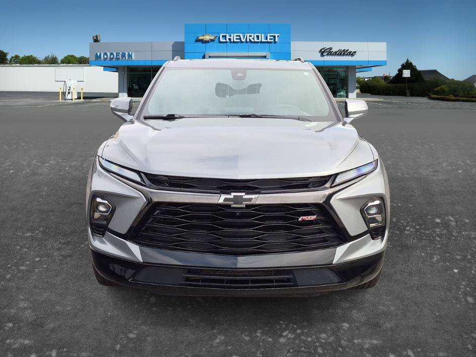 Used 2024 Sterling Gray Metallic Chevrolet RS image 8