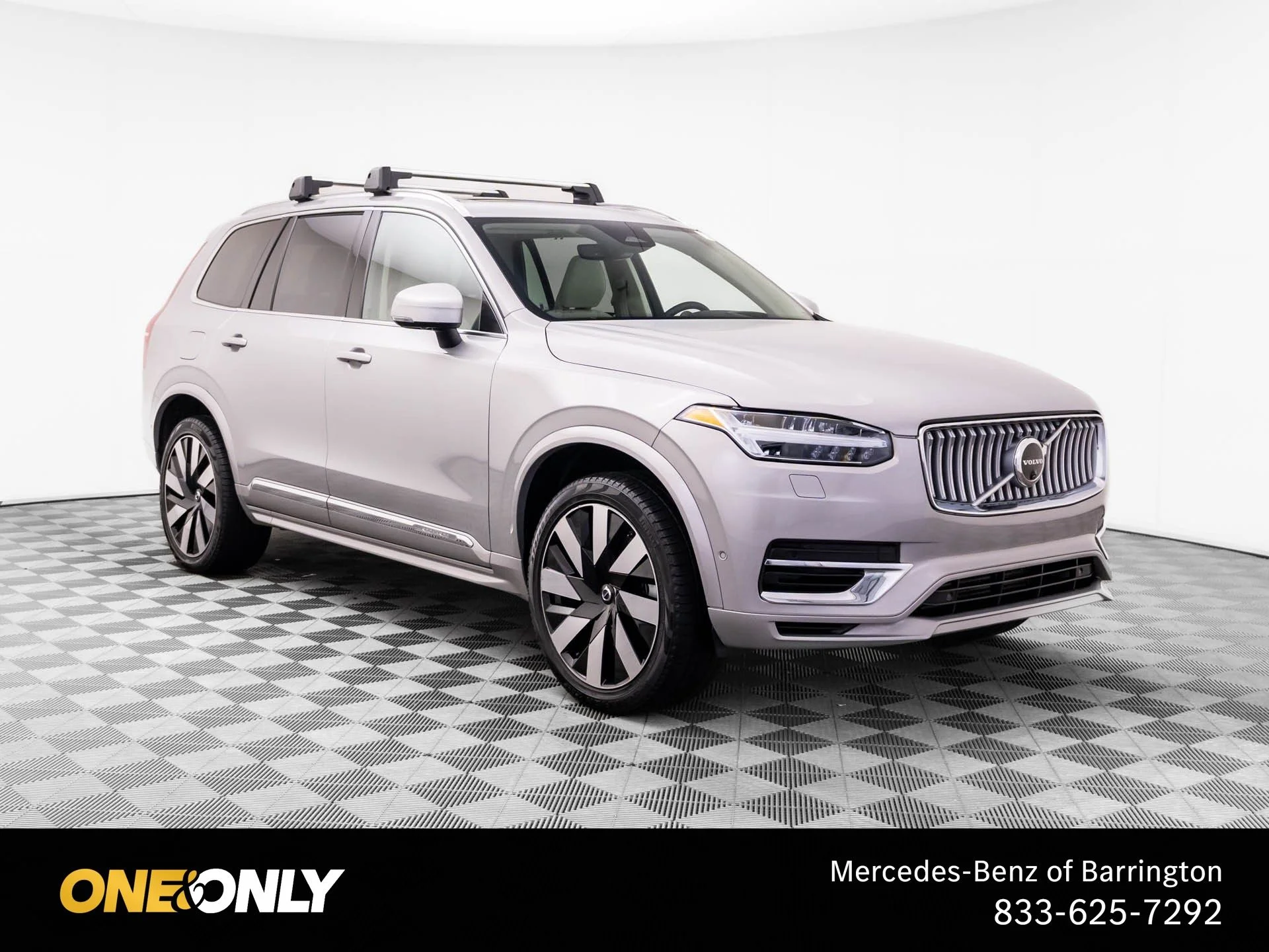 Used 2024 Silver Volvo Ultimate image 7
