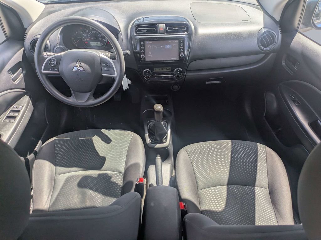 Used 2020 Black Mitsubishi ES image 13