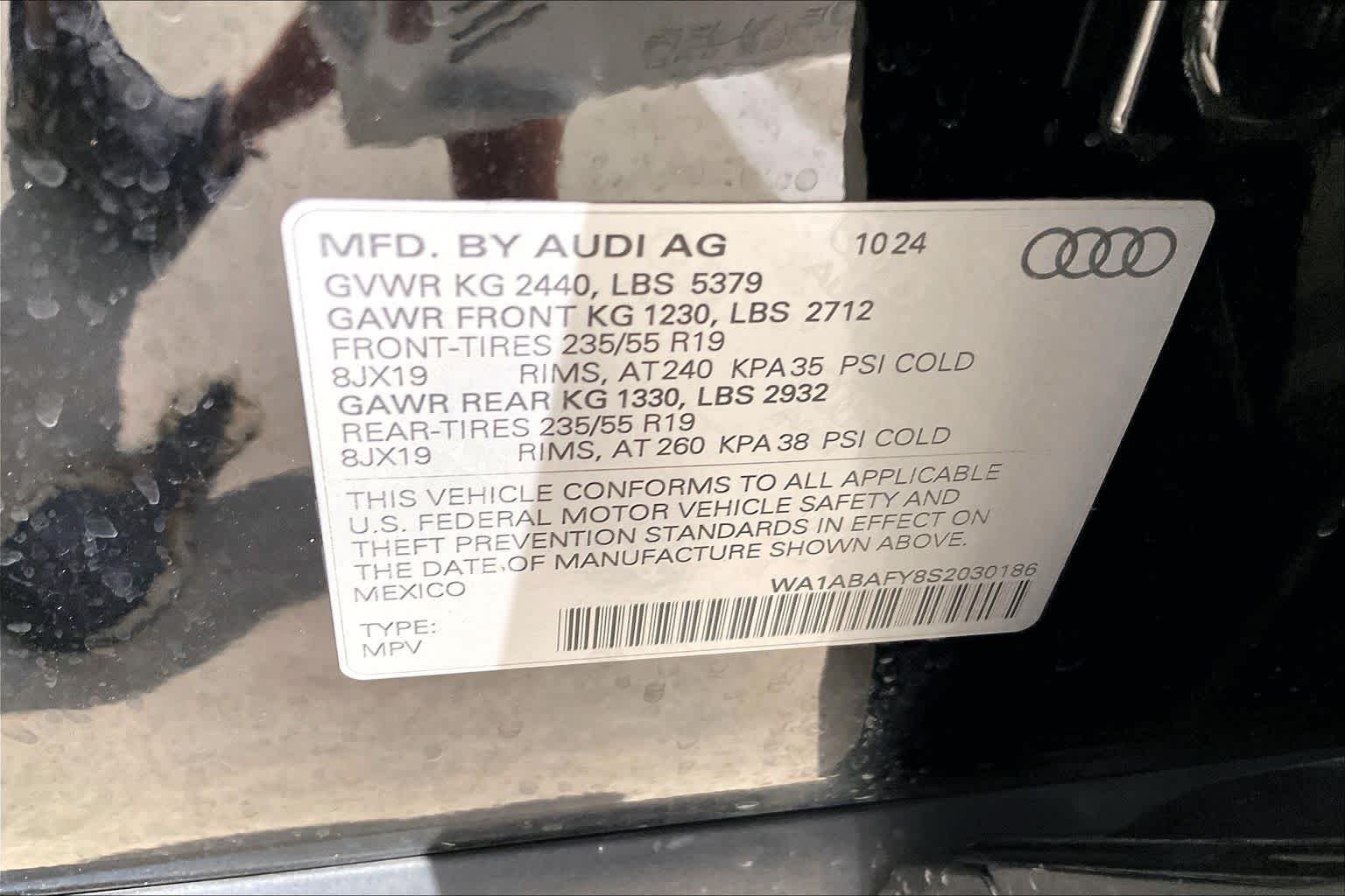 Used 2025 Brilliant Black Audi Premium image 35