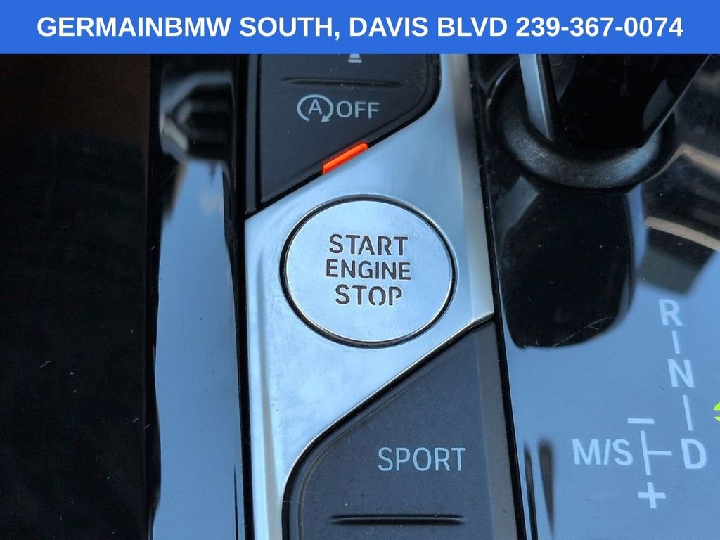 Used 2022 Alpine White BMW sDrive30i image 32